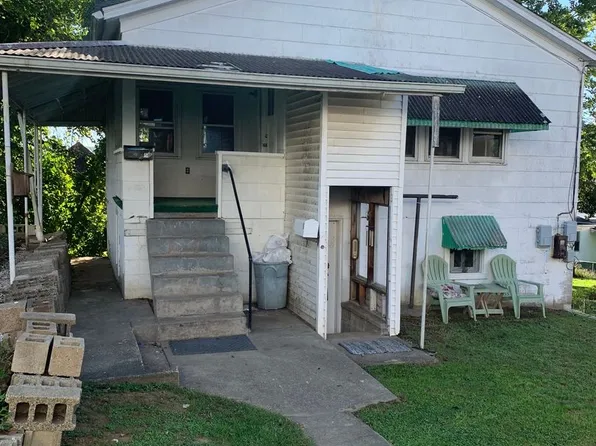 1700 17th St, 1700 17th St APT 5, Parkersburg, WV 26101