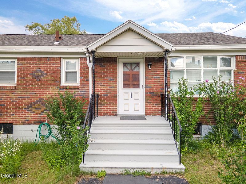 5th image of 3257 McDonald Avenue
