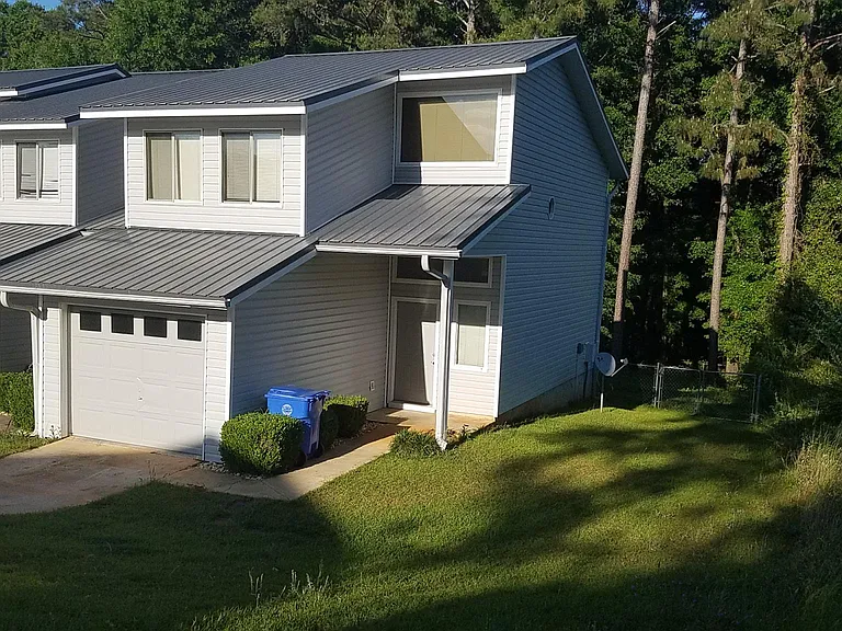 151 Candlebrook Dr — Photo 3