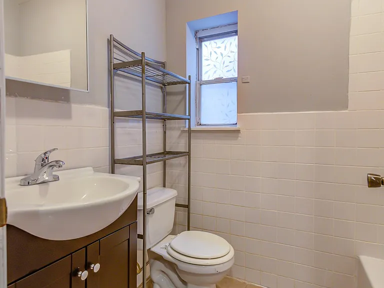 327 N Preston St #2 — Photo 20