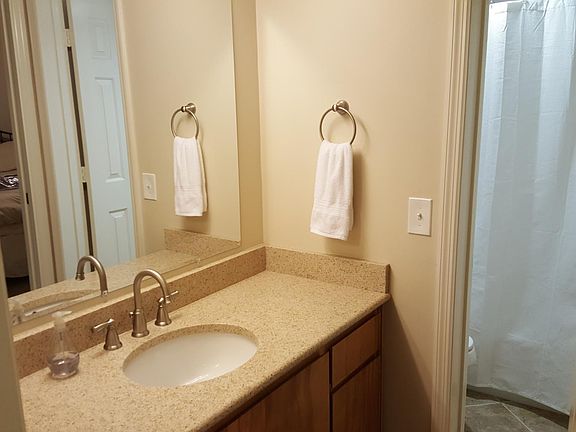 5th image of 503 E Broughton St #1/2