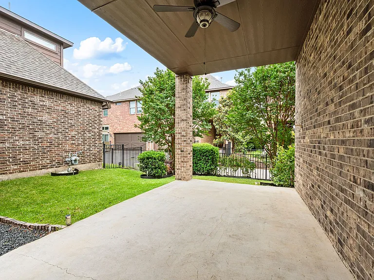 1208 Prescott St — Photo 36