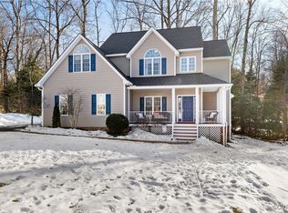 12119 Sunset Point Ct, Midlothian, VA 23112