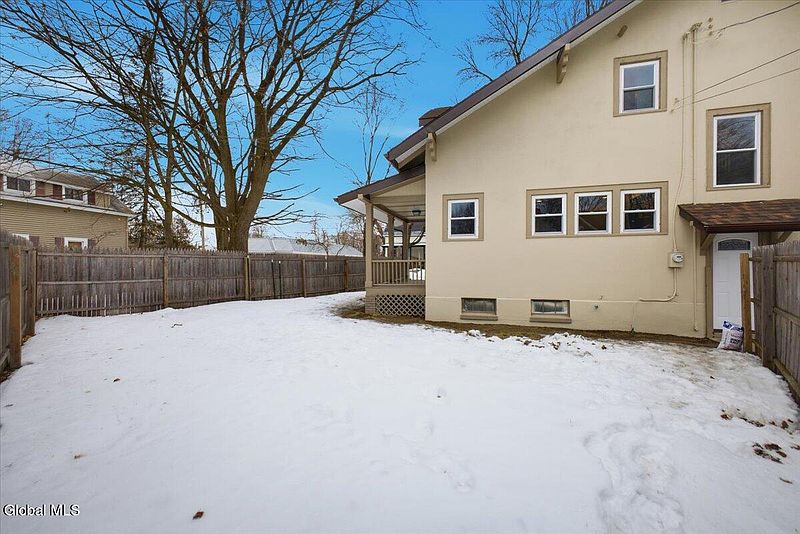 5th image of 21 Crandall Street