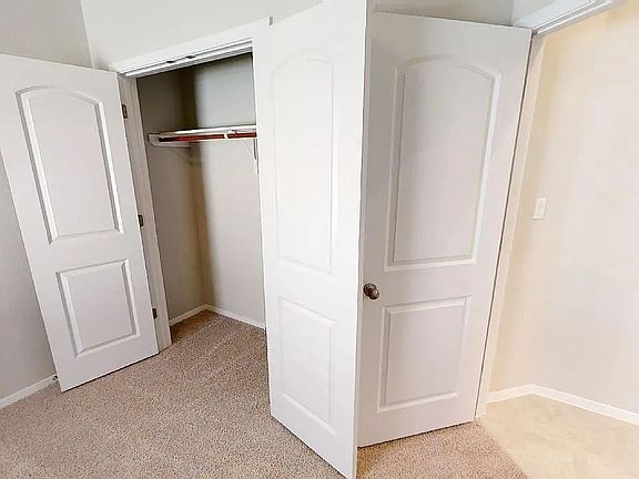 2nd image of 185 Heather Glen Way