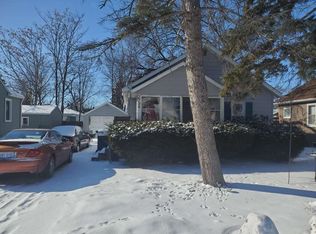 2708 Fitzhugh St, Bay City, MI 48708