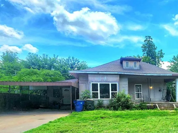 1427 W Colorado Ave, Chickasha, OK 73018