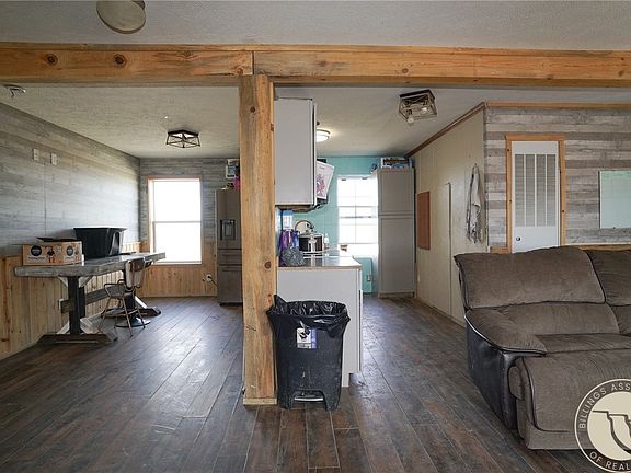 4th image of 38 Anderson Rd