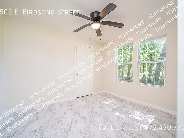 1502 E Birdsong St — Photo 11