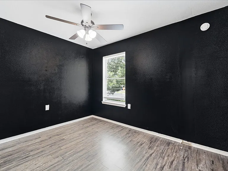 11412 Robert Wooding Dr — Photo 18