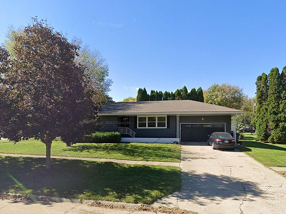 1st image of 431 6th Ave SE