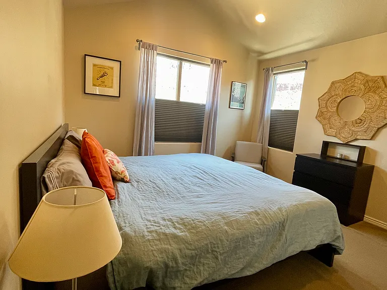 King-size bedroom, east facing
