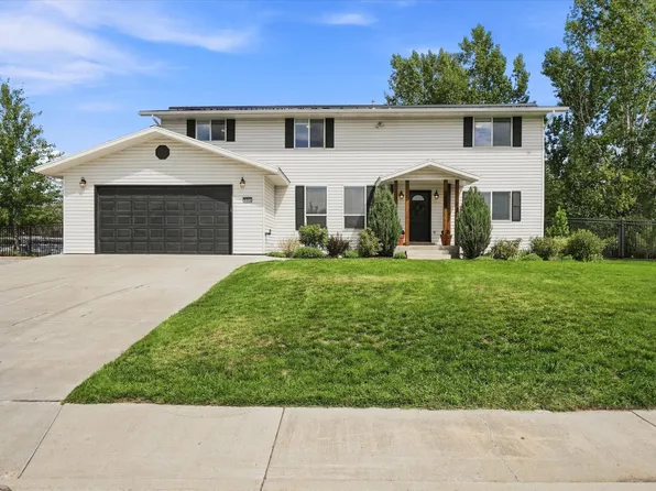 5954 W Canterbury Park Cir, Highland, UT 84003