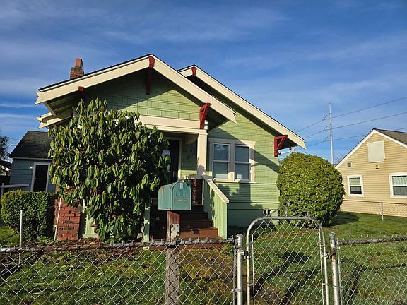 3rd image of 7214 S Alder St #B