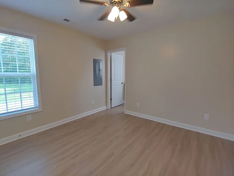 419 Belgrade Swansboro Rd — Photo 12