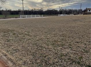 101 Gambel Ln #1, Elk City, OK 73644