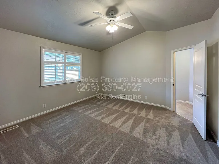 2403 E Indian Creek Dr — Photo 9