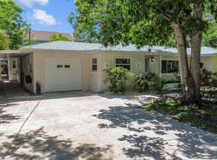 4665 Woodland Dr, Saint Petersburg, FL 33708