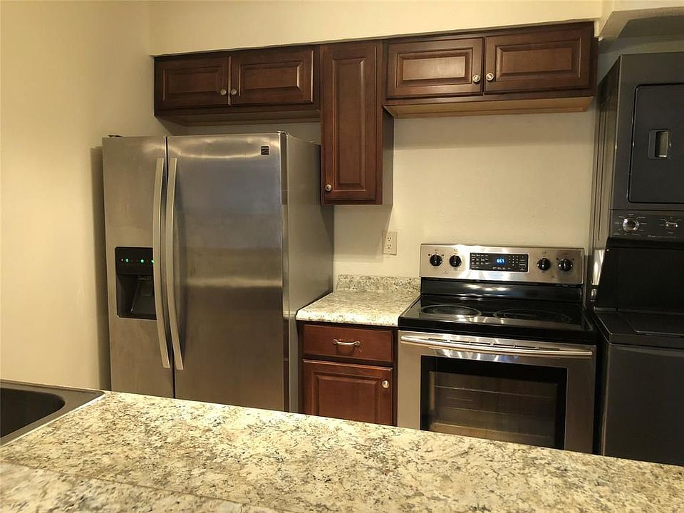 1st image of 8941 Gaylord Dr APT 213
