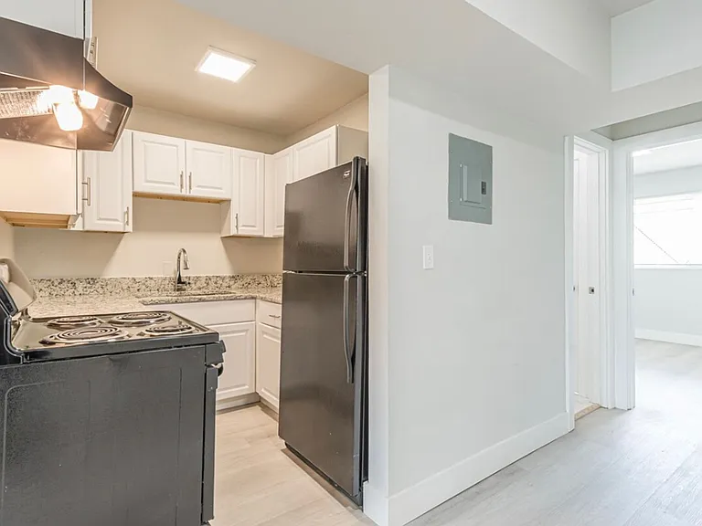 ZD Townhomes — Photo 10