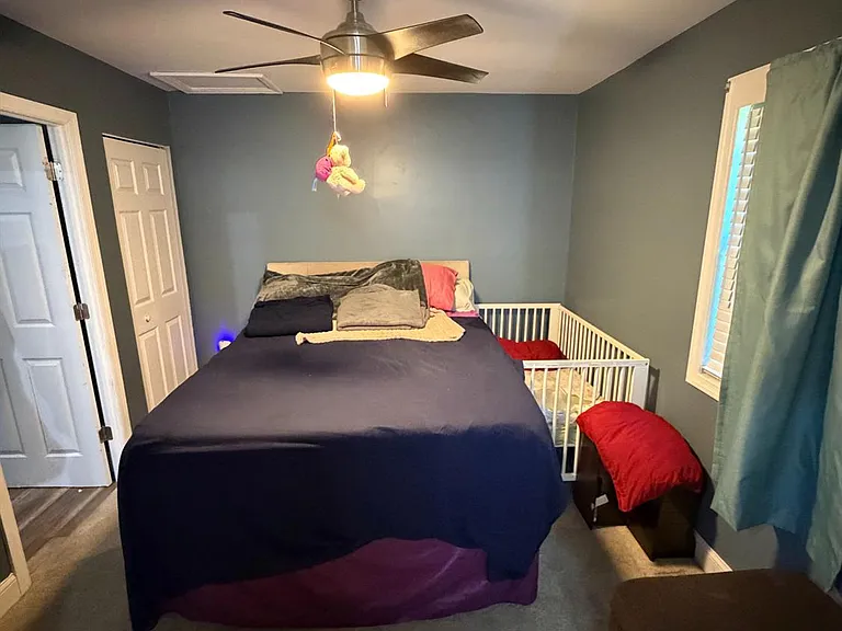 4 Patricia Ln — Photo 11