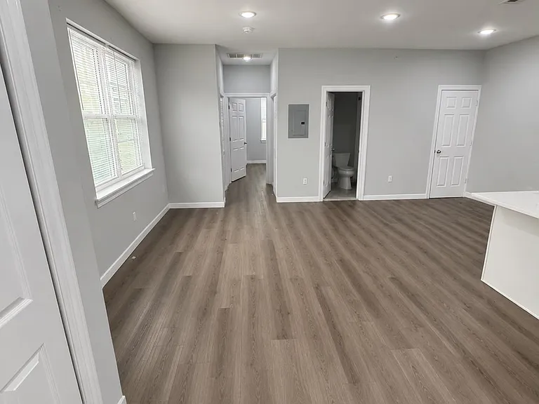 207 Governor St #2 — Photo 2