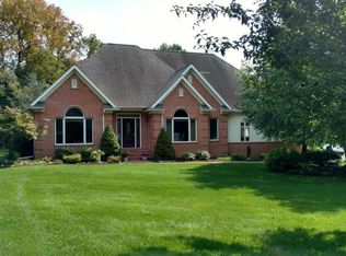 2008 S Galen Hall Rd, Reinholds, PA 17569