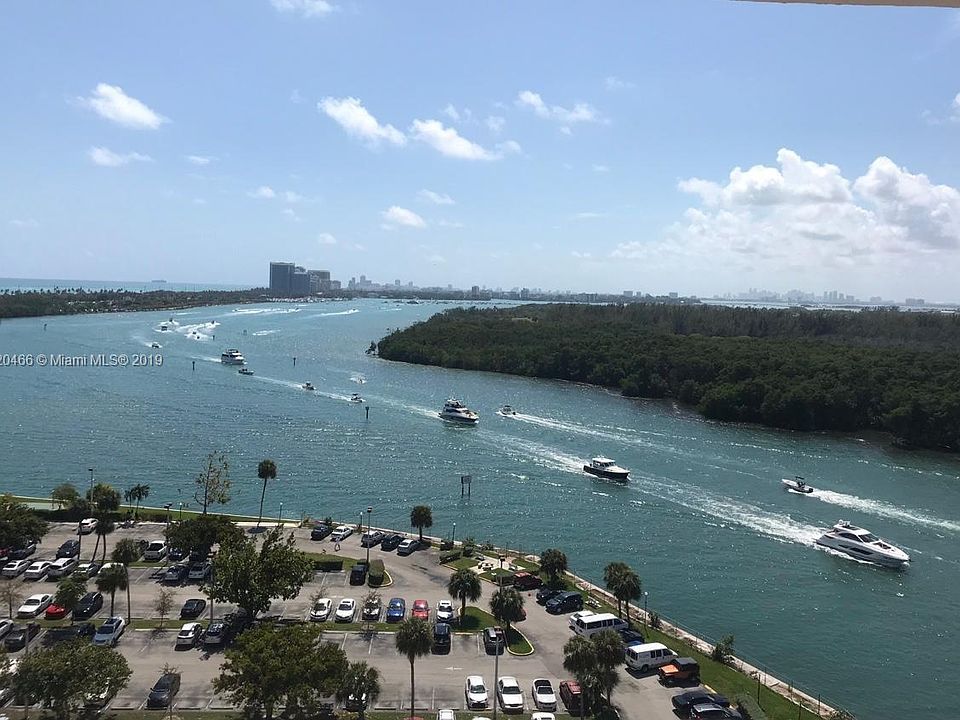 1st image of 400 Kings Point Dr #79