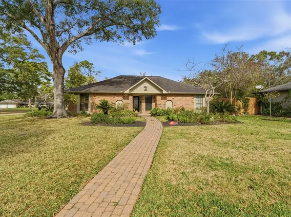 2003 Richvale Ln, Houston, TX 77062