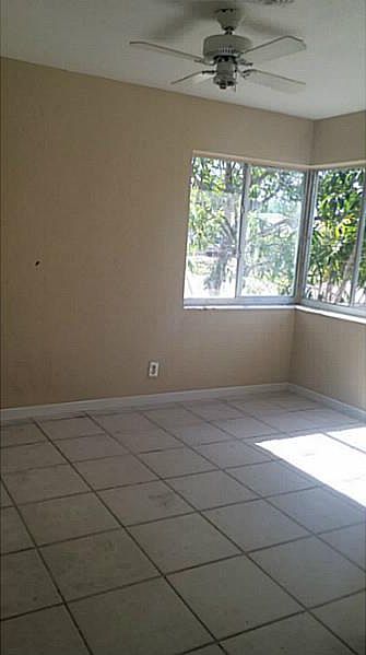 2nd image of 4301 NE 8th Ave