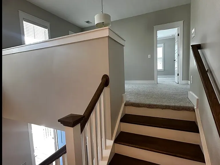 232 Summers Dr — Photo 25