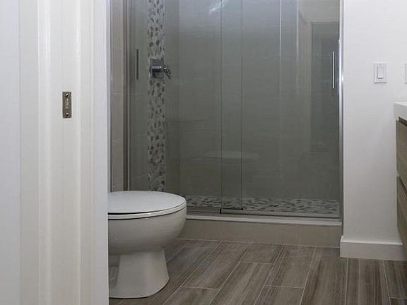 5th image of 720 S Sapodilla Ave Ph 5