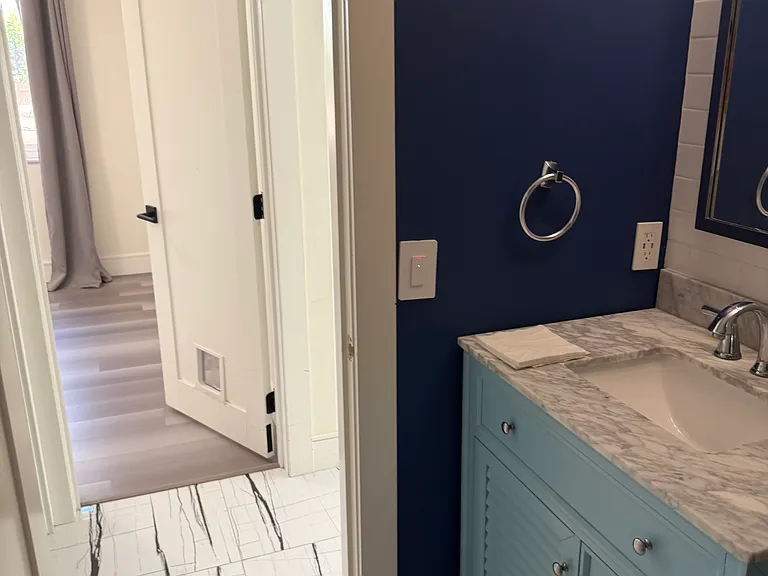 24561 Tonia Ave — Photo 16