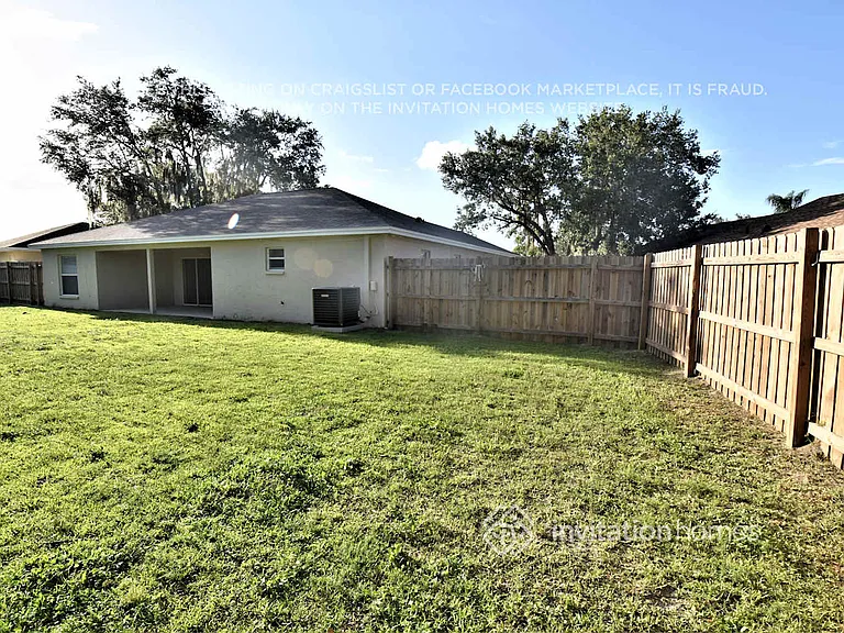 505 Seven Oaks St — Photo 20