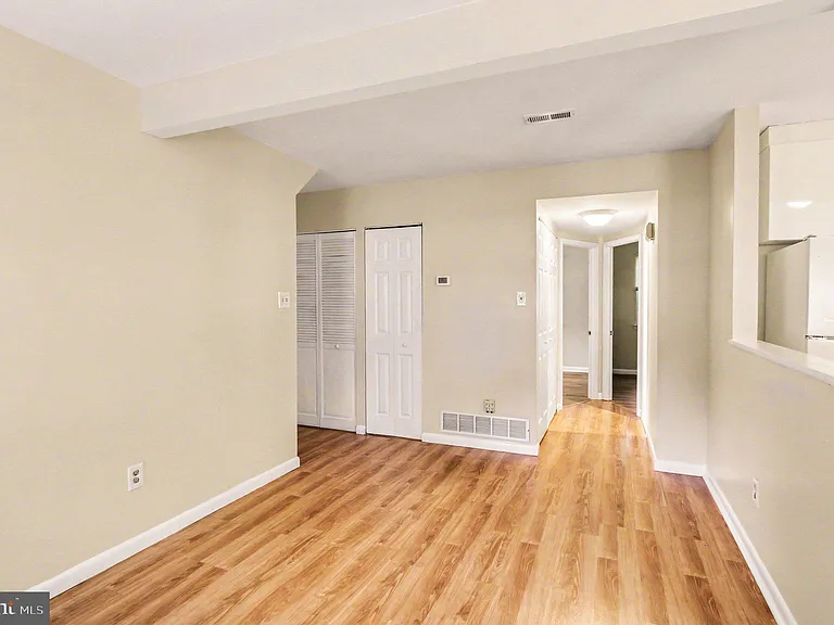831 Jackson St #A — Photo 11