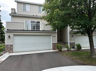 7675 Nicholas Way #7675, Chanhassen, MN 55317