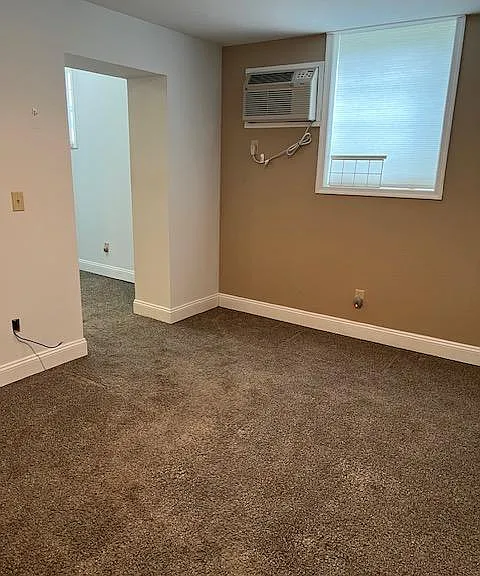 900 S Main St #106 — Photo 4