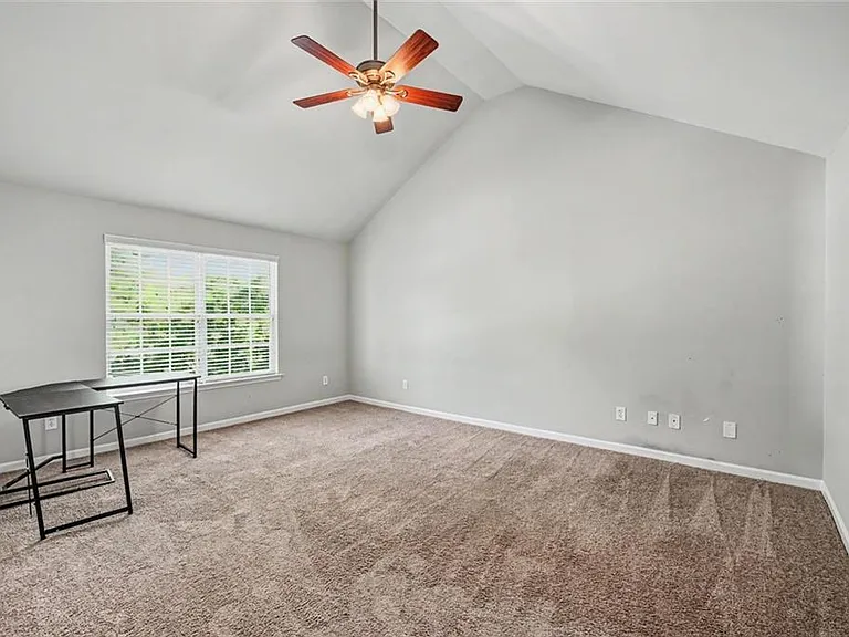 1230 Grey Rock Way — Photo 17