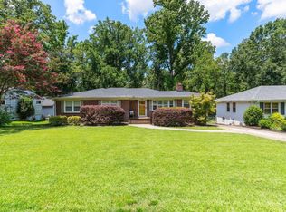 212 Robin Hood Rd, Greenville, SC 29607