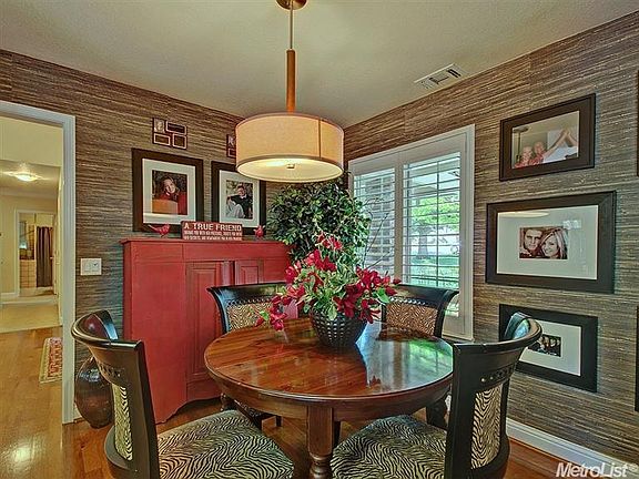 5th image of 760 Marina View Dr