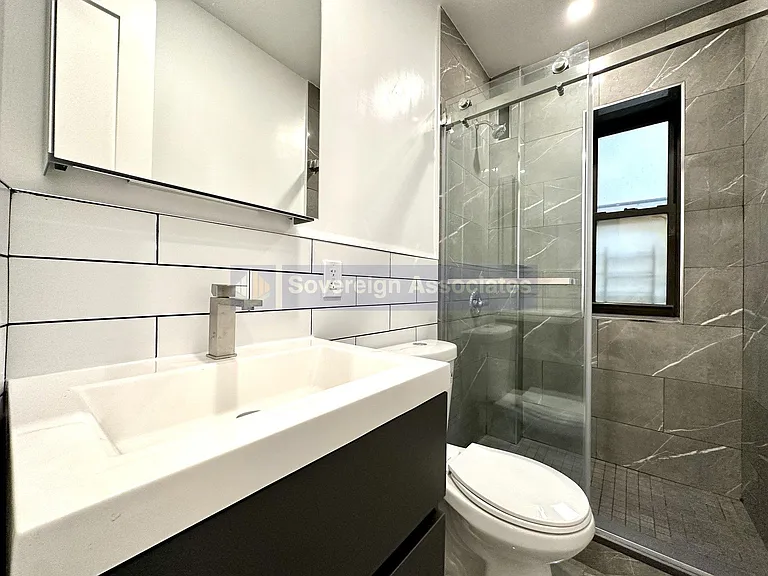 3139 Broadway #1B — Photo 7