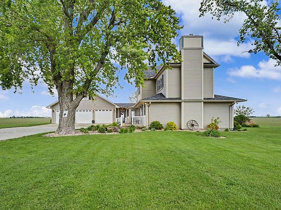 4th image of 2740 County Road 1400 E
