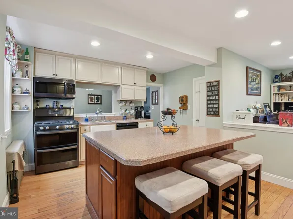 7803 Clarksworth Pl, Baltimore, MD 21234