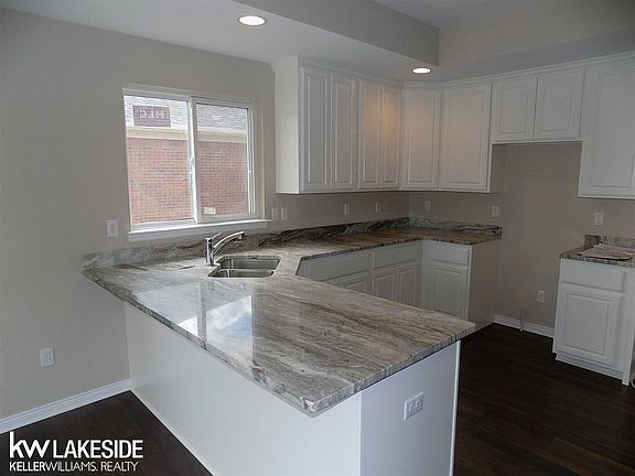 4th image of 49400 Chapel Hill Dr Unit 62