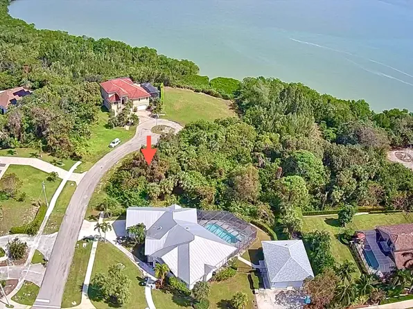 1815 April Ct, Marco Island, FL 34145