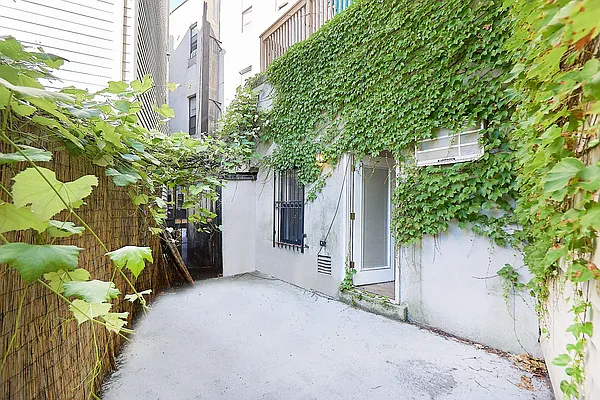 Rented by Choice NY Property Management LLC | media 74