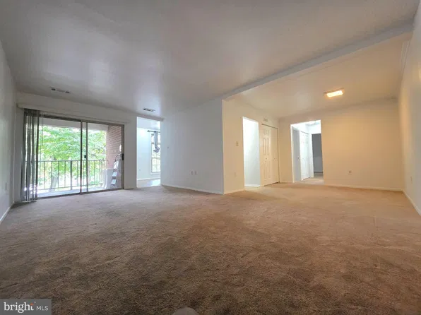3362 Woodburn Rd APT 31, Annandale, VA 22003