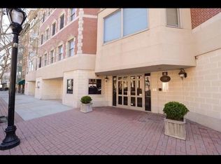 109 Jackson St APT 3H, Hoboken, NJ 07030