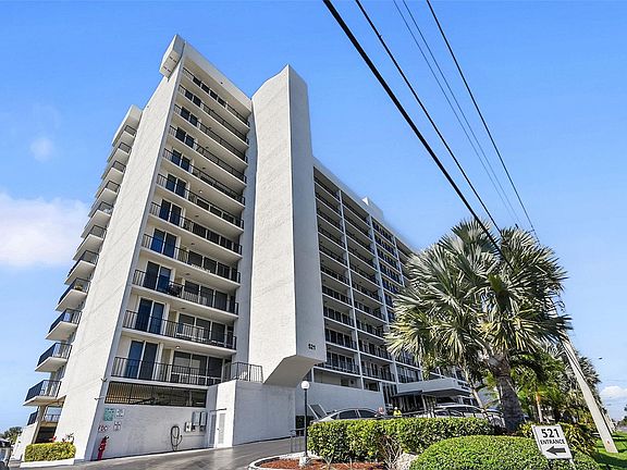 4th image of 521 N Riverside Drive #707