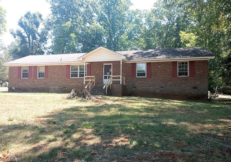 1st image of 2220 McKnight Mill Rd